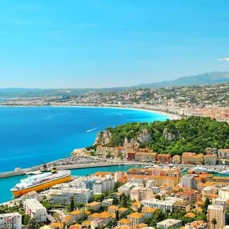 Port De Charmant Studio Nice